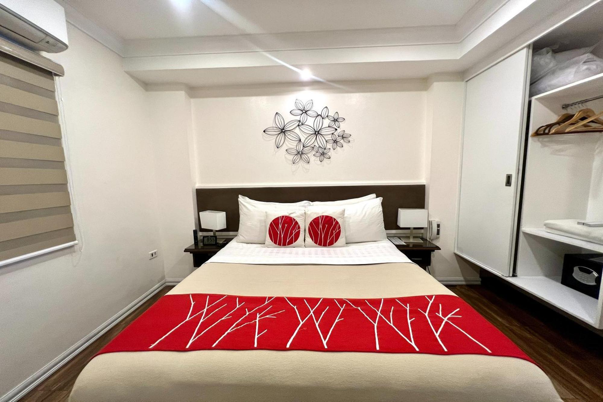 Khotel Near T3 Airport Пасай Екстер'єр фото