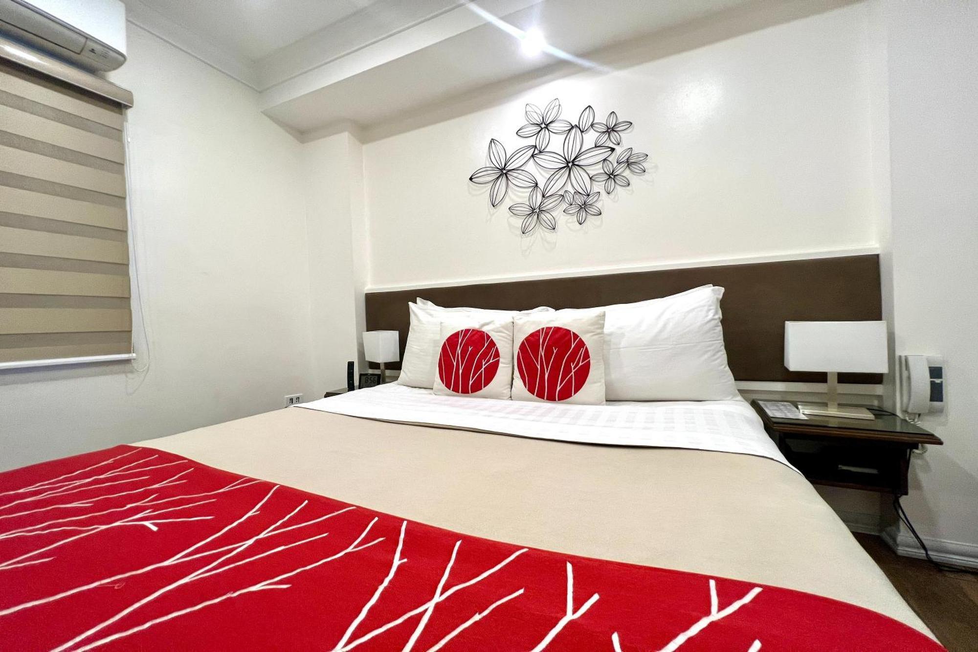 Khotel Near T3 Airport Пасай Екстер'єр фото