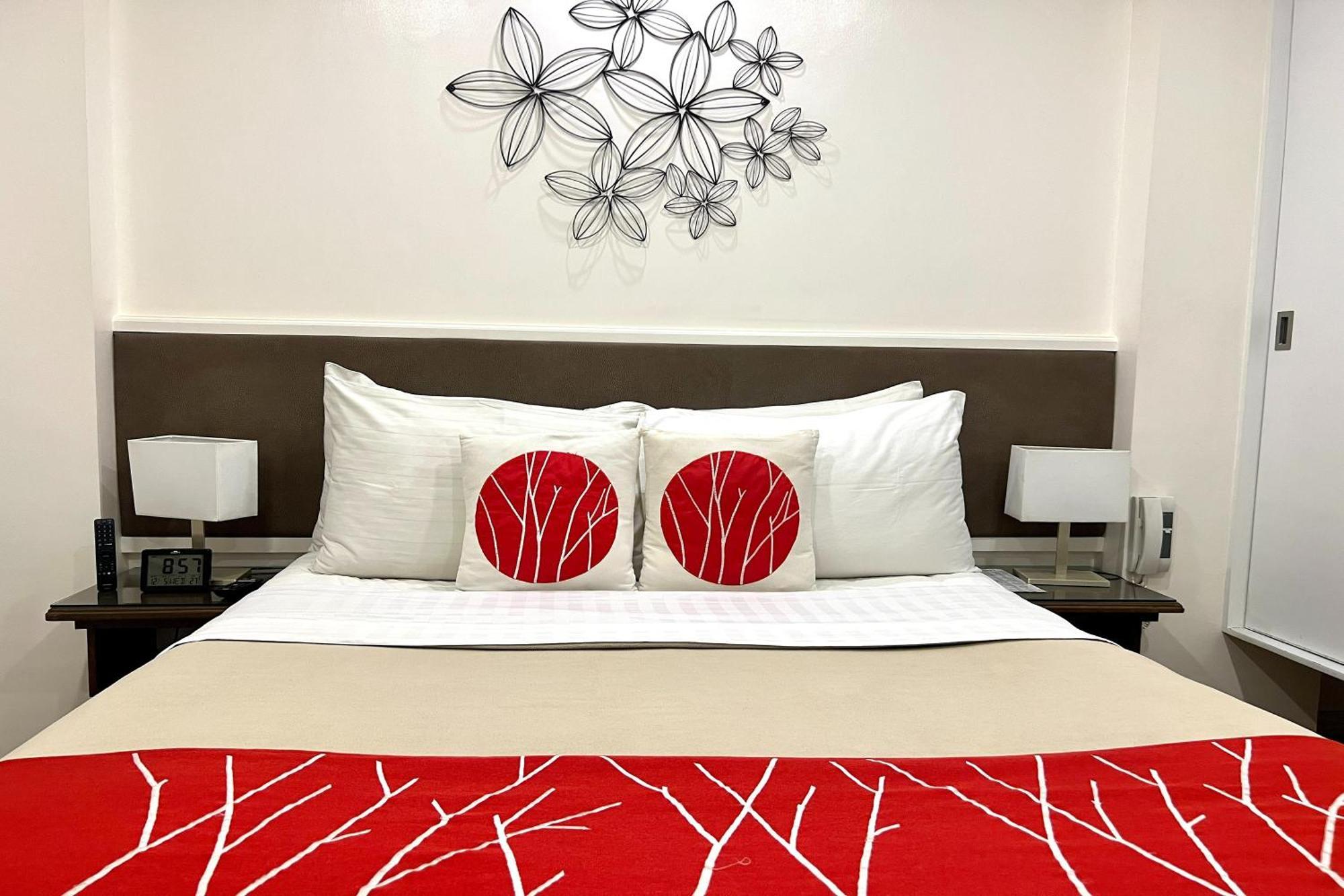 Khotel Near T3 Airport Пасай Екстер'єр фото